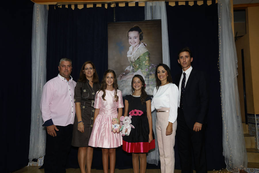 Daniela Gómez de los Ángeleses, de la comisión Santa María Micaela-Martí l'Humà ha sido seleccionada como fallera mayor infantil de Valencia 2018.