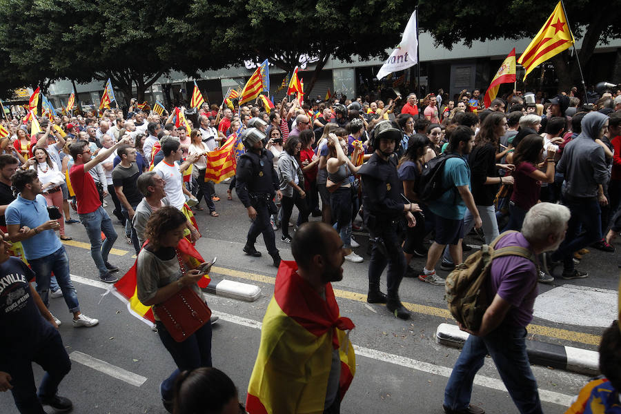 Fotos de las agresiones durante la manifestación del 9 d&#039;Octubre