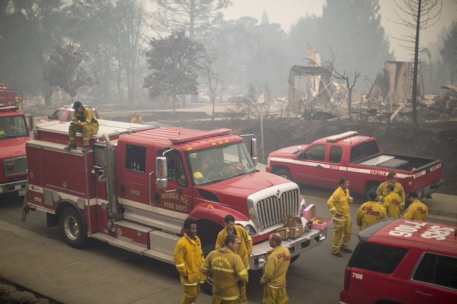 Fotos de la devastación ocurrida en California tras los diferentes incendios que han provocado una pérdida de 46.500 hectáreas.