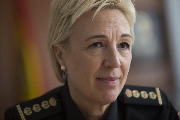 María Marcos es la comisaria principal de la UDEV, unidad policial que la Europol ha premiado por su lucha contra las falsificaciones en España.