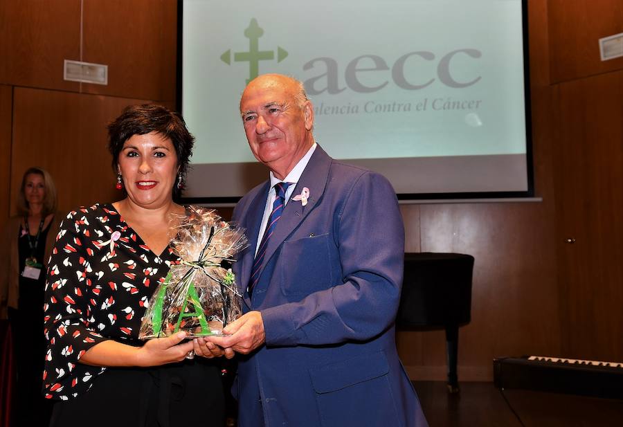 Fotos de la gala contra el cáncer en el Ateneo de Valencia