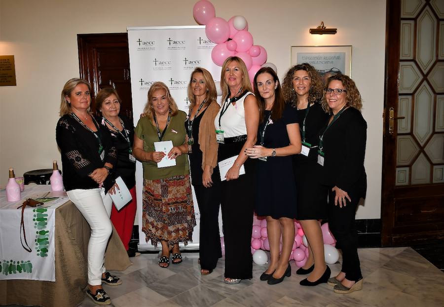 Fotos de la gala contra el cáncer en el Ateneo de Valencia