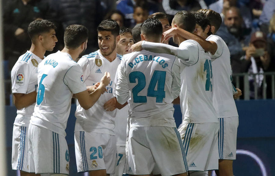 El Real Madrid venció por 0-2 con dos goles de penalti transformados por Asensio y Lúcas Vazquez. El 'Fuenla' aguantó el empate al descanso pero terminó derrotado en la segunda parte tras un gran desgaste físico. 