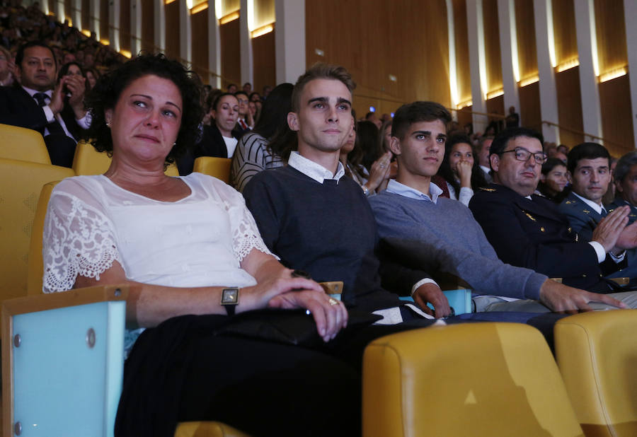 El Valencia CF y el Levante UD femeninos, Guardia Civil y Policía Nacional, Adela Cortina, la Estación del Norte, Miguel Falomir y Manuel Borja-Villel, premiados por LAS PROVINCIAS