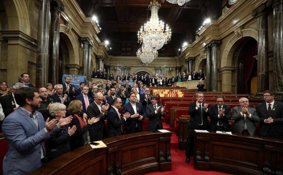 El Parlament, tras la proclamación de la independencia.