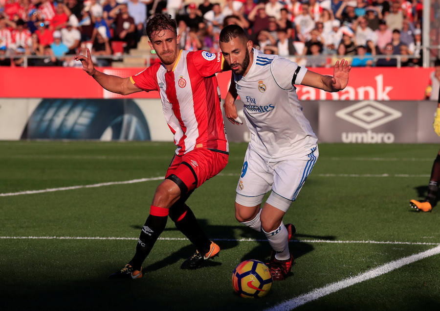 El Real Madrid visita Montilivi por primera vez en su historia ante un Girona que quiere hacerse fuerte en casa. Los blancos, quieren continuar con su buena racha a domicilio, en un duelo marcado por la tensión política.