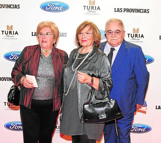 María Carmen Calatrava, Amparo García y Joaquín Conesa.