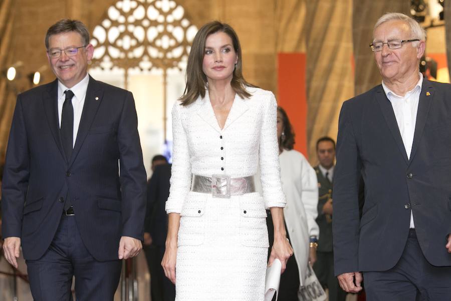 Fotos de la Reina Letizia Ortiz en los Premios Rei Jaume I
