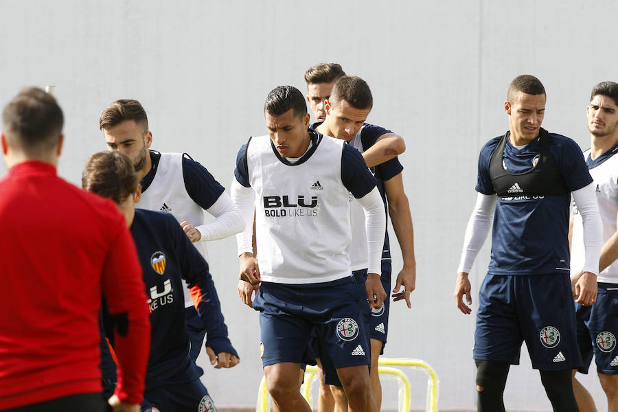 El Valencia CF ya prepara su compromiso ante el Leganés. El equipo de Marcelino quiere seguir imbatido esta temporada y lo intentará hacer el sábado ante un duro rival que solo ha encajado tres goles en Liga