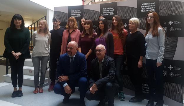 Pablo Bellot consigue el máximo galardón de la Bienal Internacional de Cerámica de Manises