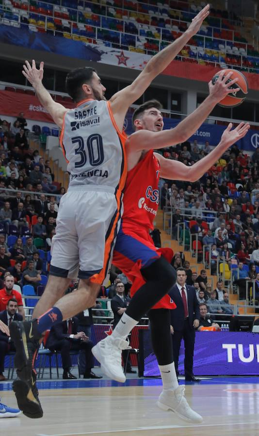 Estas son las imágenes del choque correspondiente a la sexta jornada de Euroliga entre el CSKA y el Valencia Basket en el Megasport Arena