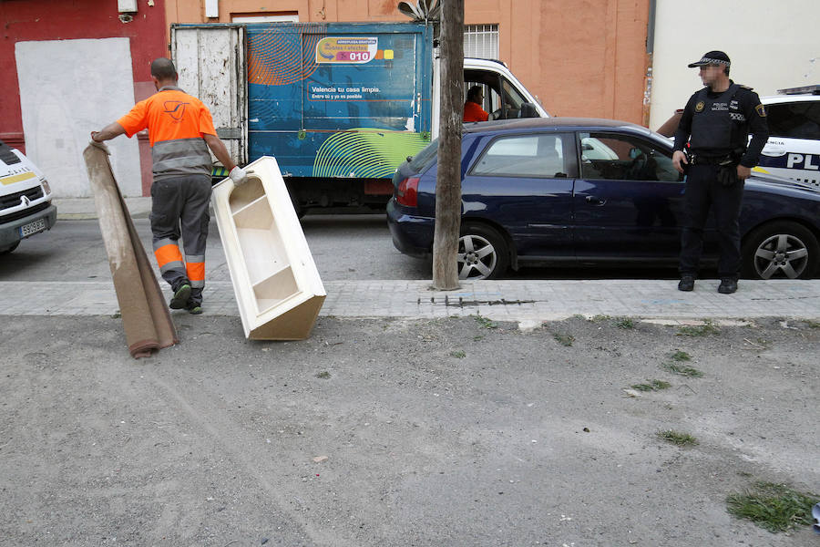 Fotos de la recogida de basura en el Cabanyal