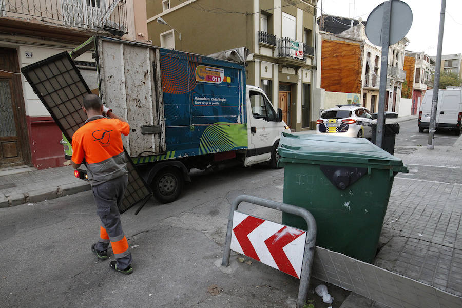 Fotos de la recogida de basura en el Cabanyal