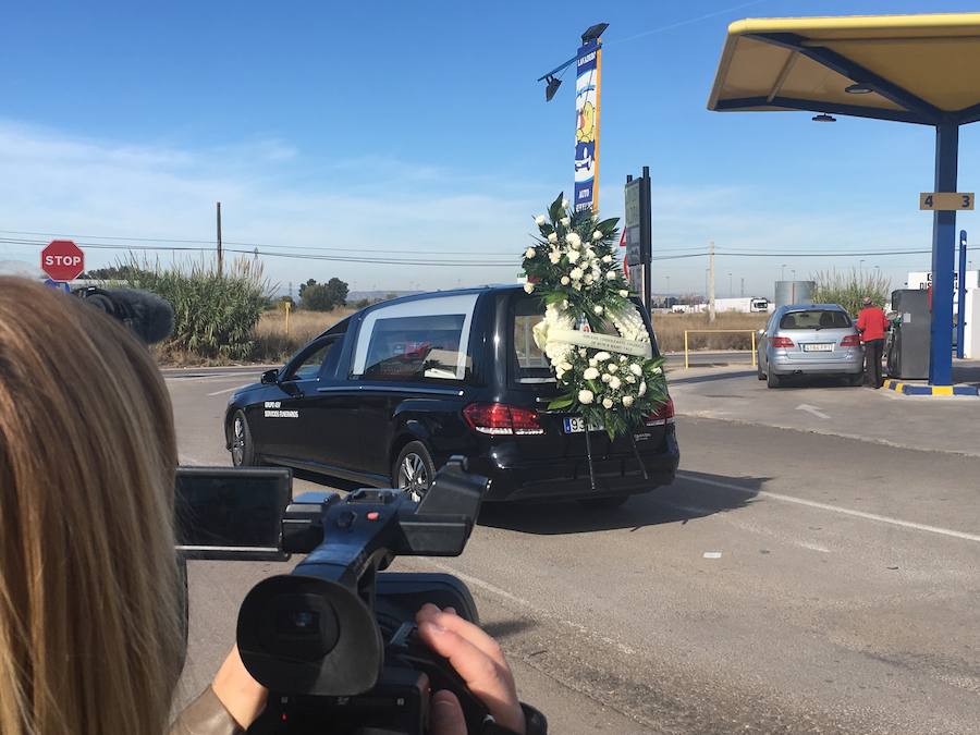 Fotos del funeral de la niña asesinada en Alzira por su padre