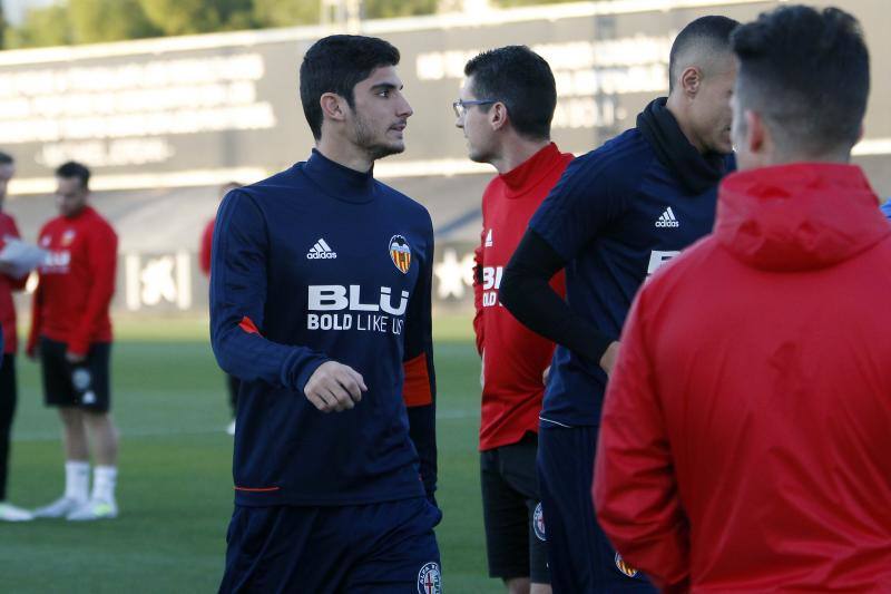 Los de Marcelino se preparan para su partido contra el Espanyol