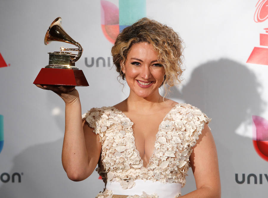 Erika Ender, Grammy por la composiciónde 'Despacito'.