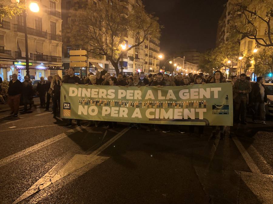 Fotos de la manifestación en Valencia por una financiación justa