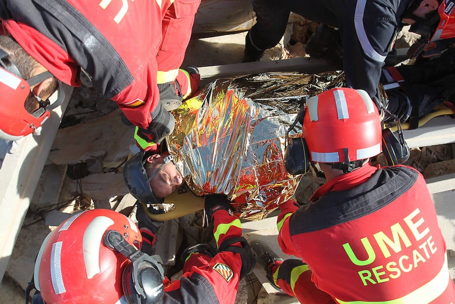 Fotos del tercer Batallón de Intervención de Emergencias de la UME en Bétera