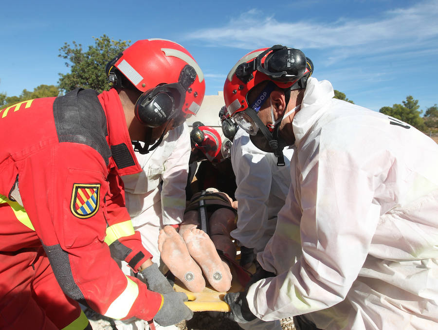 Fotos del tercer Batallón de Intervención de Emergencias de la UME en Bétera