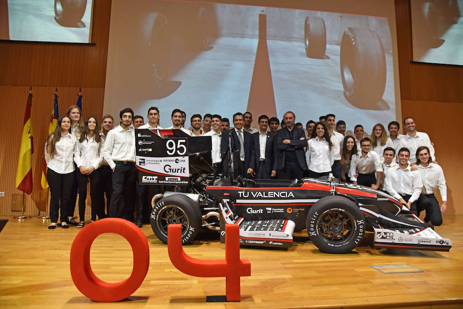 La escudería de la Universitat Politècnica de València (UPV) se convertirá, el próximo mes de mayo, en el primer equipo español de la historia en participar en la Formula SAE Michigan, la competición más prestigiosa y antigua de Formula Student. La inscripción está cerrada con 120 equipos, mayoritariamente estadounidenses y canadienses.