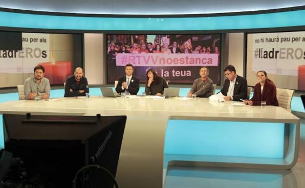 Instantes previos al corte de la señal de RTVV.