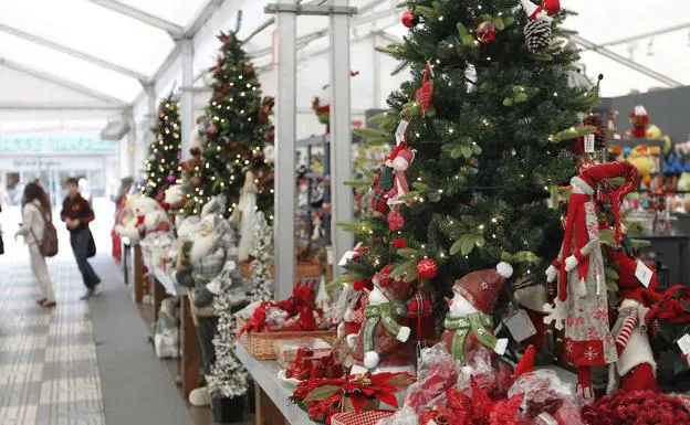 Imagen de uno de los mercadillos navideños que se instalan en Valencia.