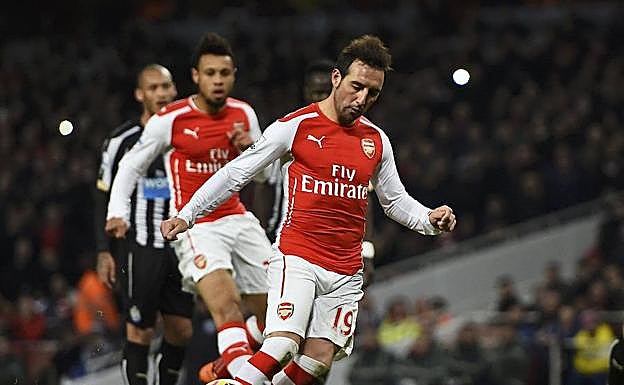 Santi Cazorla, en un partido del Arsenal. 