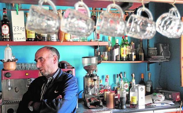 José Ramón dejó Barcelona para tomar las riendas del bar. 