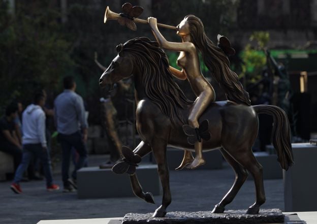 El Atrio de San Francisco (Ciudad de México ) acoge una exposición de esculturas surrealistas del artista español Salvador Dalí, "Dalí en el Centro Histórico".
