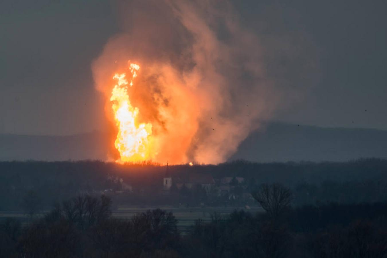 La explosión en una terminal de gas en Austria causa problemas de suministros.