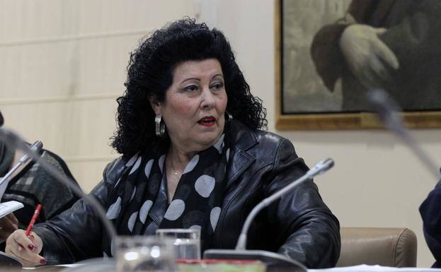 CONSUELO CÍSCAR: La que fuese directora del IVAM fue destituida tras diez años al frente del museo. No fue, por tanto, por voluntad propia. Su gestión ha llegado a los tribunales.