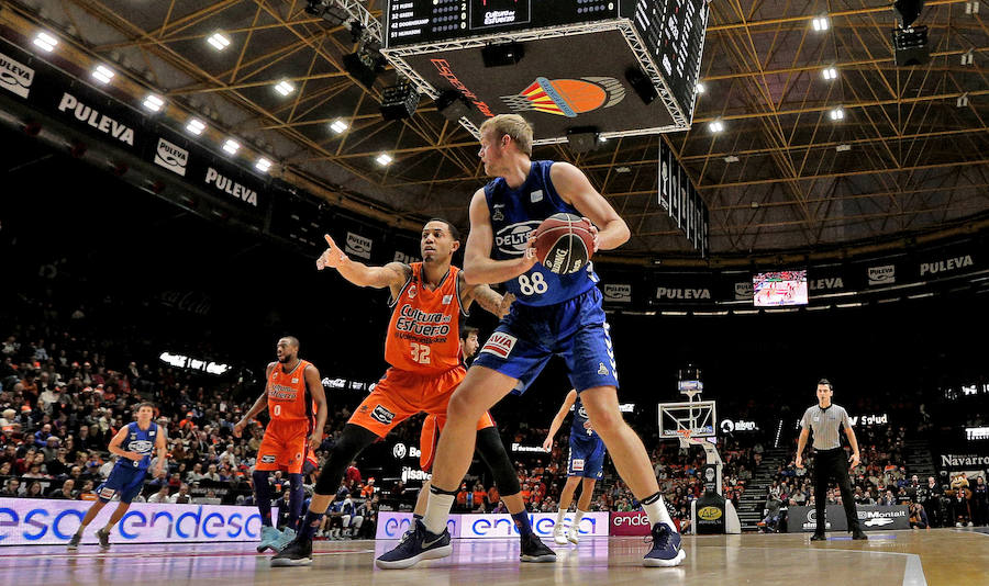 Estas son las imágenes que deja el choque de Liga Endesa en la Fonteta+