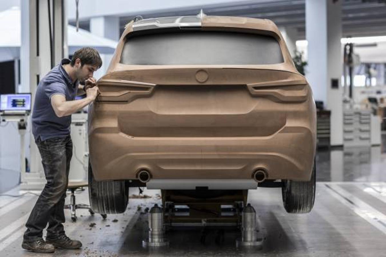 Cargado de diseño y tecnología, llega el SUV premium más vanguardista