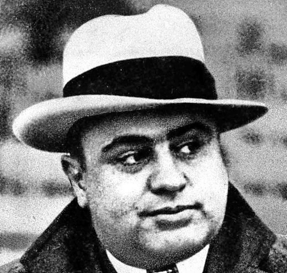 El gángster Al Capone.