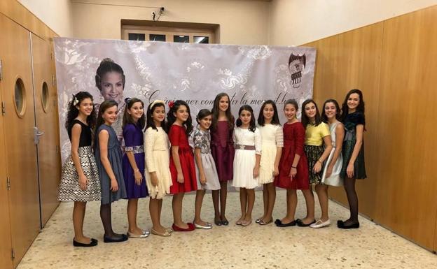 Zapadores rinde homenaje de despedida a Clara Parejo