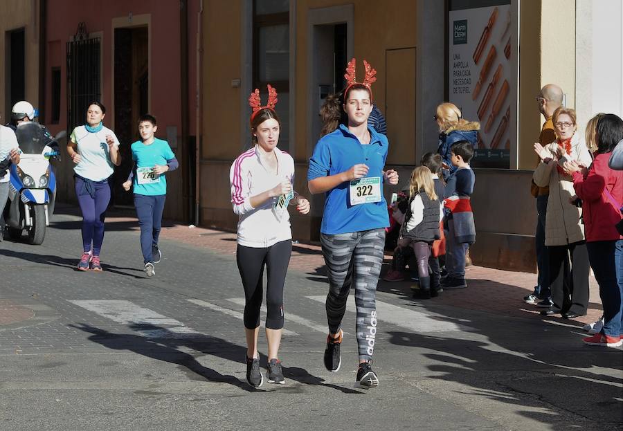 Fotos de la San Silvestre 2017 de Cheste