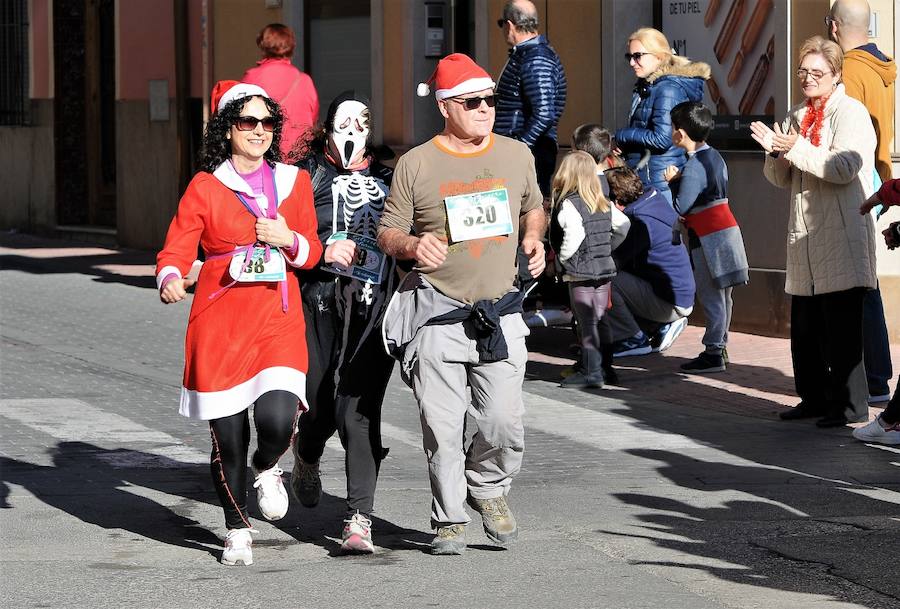 Fotos de la San Silvestre 2017 de Cheste