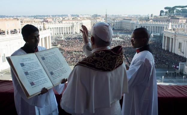 El papa Francisco, en su mensaje Urbi et Orbi de Navidad en la Plaza de San Pedro. 