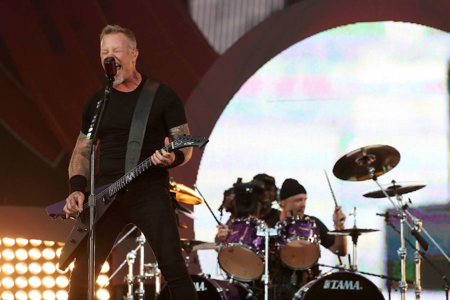 METALLICA | Valencia vuelve a quedarse fuera de los circuitos de las grandes giras musicales. Madrid y Barcelona acaparan en 2018 los conciertos internacionales en España, aunque otras ciudades, como Córdoba o Marbella, sí consiguen atraer algunas de estas citas. Metallica presentará el año que viene su nuevo disco 'Hardwired to Self-Destruct'. En España hay previsto un doble concierto, en Madrid los días 3 y 5 de febrero y concierto en Barcelona el 7 de febrero de 2018.