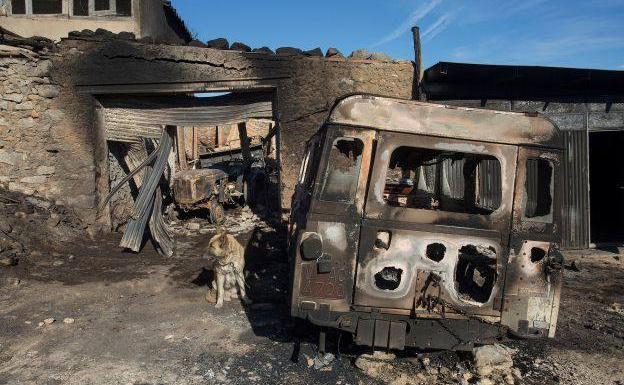 El fuego de Culla ya está estabilizado y se retiran los medios aéreos
