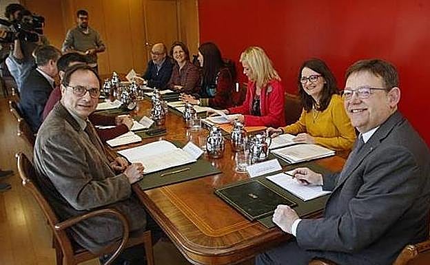 El Consell asfixia a las empresas públicas, que pierden 277 millones en un año