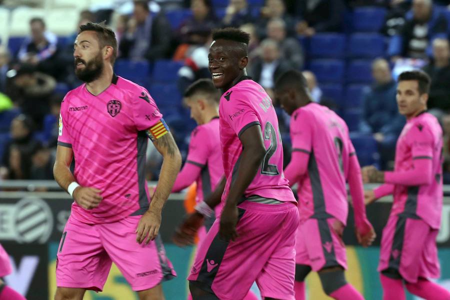 Estas son las imágenes que deja el partido de ida de octavos de Copa en Cornellà