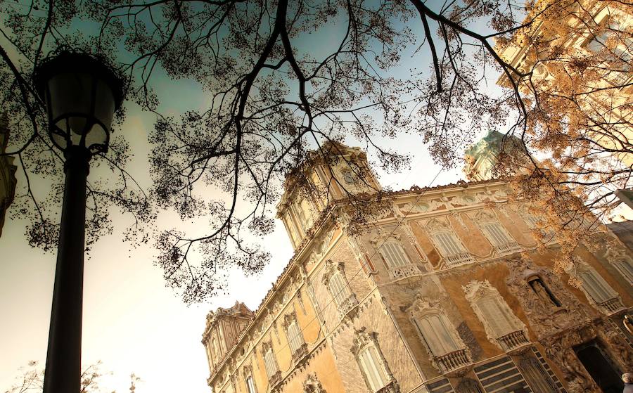 3. Palacio Marqués de Dos Aguas: Aloja el Museo de Cerámica y sus cifras están lejos de las de otros centros de titularidad estatal como el Museo Arqueológico Nacional o el Sorolla, ambos en Madrid, pero aún así goza de buena salud. Celebró en los 12 meses pasados 9 exposiciones que han supuesto un flujo continuo de visitas a sus salas de 183.320 personas.