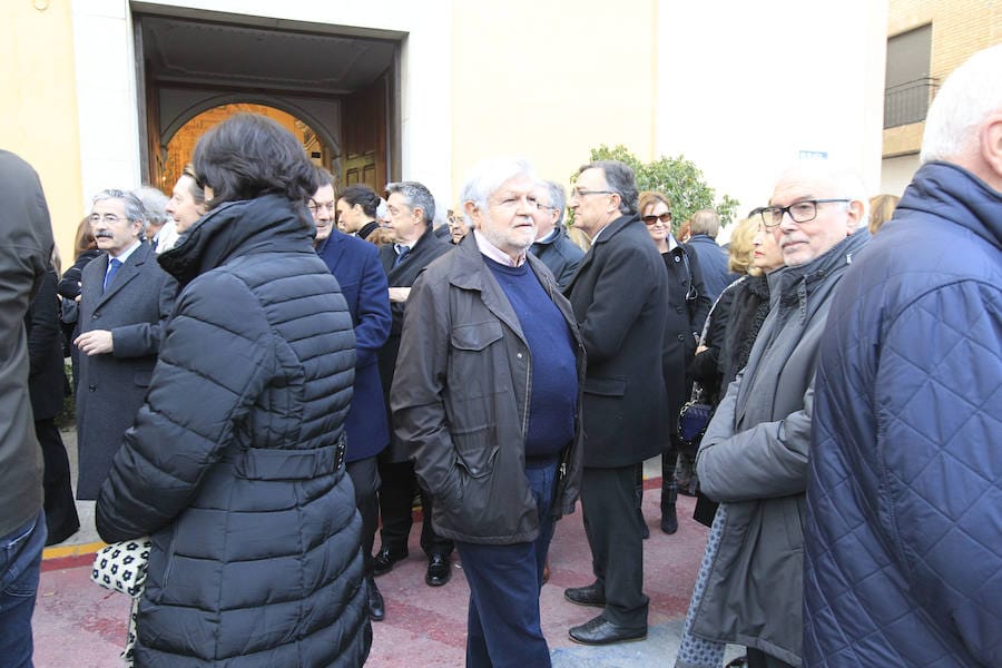 Fotos del funeral de Francisco Pons, expresidente de la Asociación Valenciana de Empresarios (AVE)