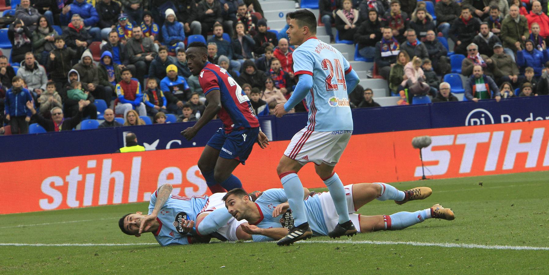 Estas son las fotos que deja el partido de la jornada 19 de la Liga en el Ciutat