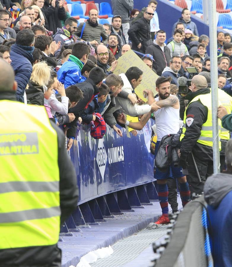 Estas son las fotos que deja el partido de la jornada 19 de la Liga en el Ciutat