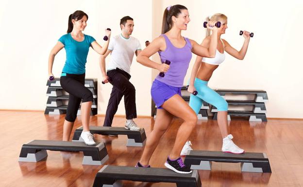 Estos gimnasios se presentan como una opción para personas que trabajan hasta altas horas de la noche.