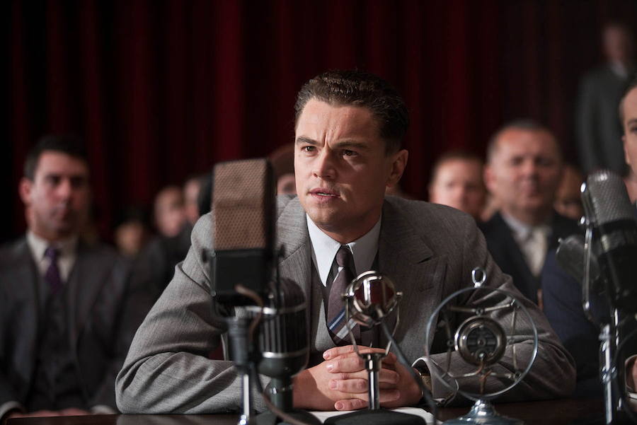 2. 'J. EDGAR' (2011): Para Pau, "las expectativas eran tan altas (un biopic sobre Edgar Hoover con DiCaprio como protagonista) que el chasco fue tremendo: la película era larguísima y soporífera, y hasta la estrella de Titanic parecía maquillado por su peor enemigo".