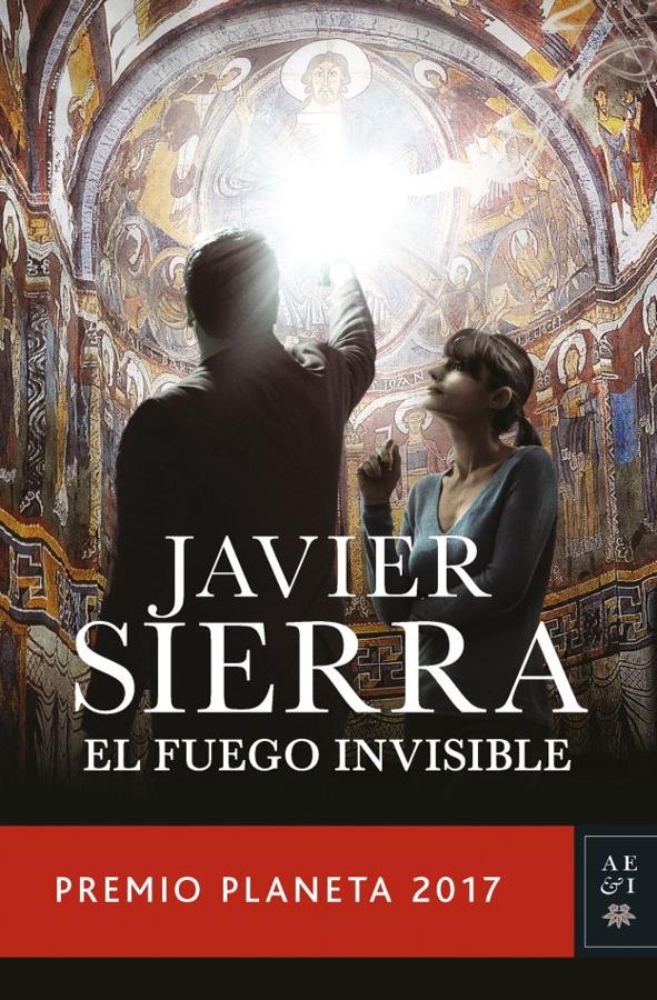 'EL FUEGO INVISIBLE' de Javier Sierra (Ficción) | David Salas, un prometedor lingüista del Trinity Collage de Dublín, se encuentra, después de aterrizar en Madrid para pasar sus vacaciones, con Victoria Goodman, una vieja amiga de sus abuelos y con su joven ayudante, una misteriosa historiadora del arte. Ese hecho trastocará sus planes y lo empujará a una sorprendente carrera por averiguar qué ha sucedido con una de los alumnos de la escuela de literatura que regenta lady Goodman. Para su sorpresa, la clave parece esconderse en el mito del grial y su vinculación con España.