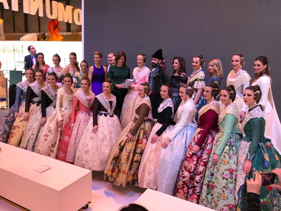 Fotos de las falleras en Fitur 2018